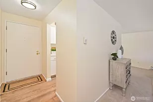 11010 NE 68th St, Kirkland, WA 98033 - Photo 5