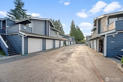 8408 18th Avenue W #12-101, Everett, WA 98204 - Photo 3