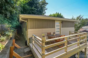 5625 SW Teig Pl, Seattle, WA 98116 - Photo 5