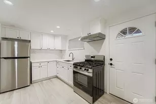 1031 1045 SW 122nd St, Seattle, WA 98146 - Photo 21