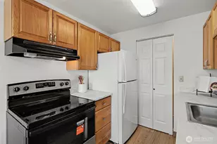 2020 Grant Ave S, Renton, WA 98055 - Photo 9