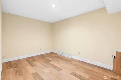 12530 Holmes Point Drive NE, Kirkland, WA 98034 - Photo 31
