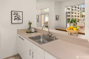 2030 Western Ave, Seattle, WA 98121 - Photo 11