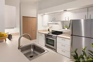 2030 Western Ave, Seattle, WA 98121 - Photo 9