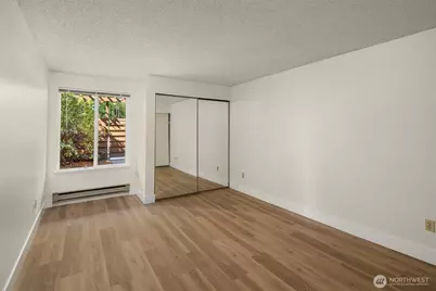 10501 8th Avenue NE #127, Seattle, WA 98125 - Photo 15