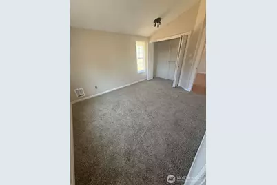 417 161st Street Court E, Tacoma, WA 98445 - Photo 15