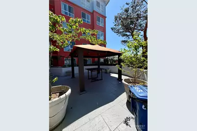 668 S Lane Street #406, Seattle, WA 98104 - Photo 17