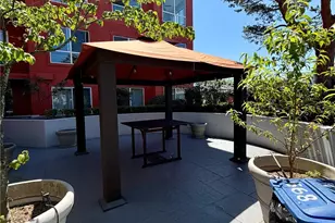 668 S Lane St, Seattle, WA 98104 - Photo 17