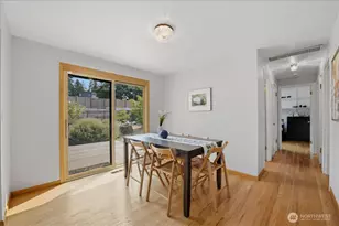 2145 N 146th St, Shoreline, WA 98133 - Photo 11