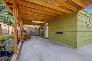 2145 N 146th St, Shoreline, WA 98133 - Photo 5