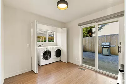 502 3rd Avenue N, Edmonds, WA 98020 - Photo 19