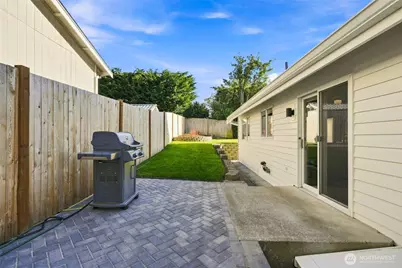 502 3rd Avenue N, Edmonds, WA 98020 - Photo 29