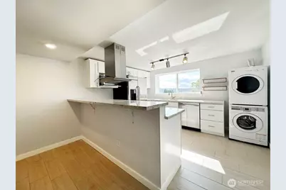 300 NW 47th Street #ADU, Seattle, WA 98107 - Photo 3