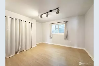 300 NW 47th Street #ADU, Seattle, WA 98107 - Photo 13