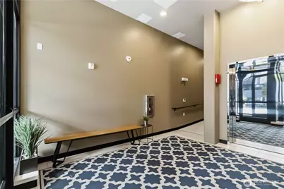 6800 Greenwood Avenue N #303, Seattle, WA 98103 - Photo 25