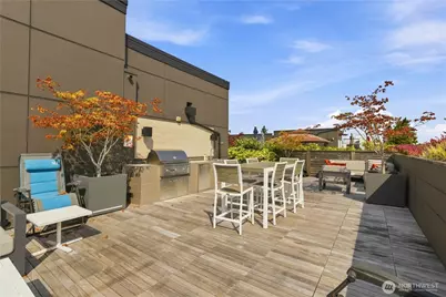 6800 Greenwood Avenue N #303, Seattle, WA 98103 - Photo 19
