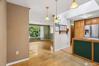 9635 NE 129th Place, Kirkland, WA 98034 - Photo 7