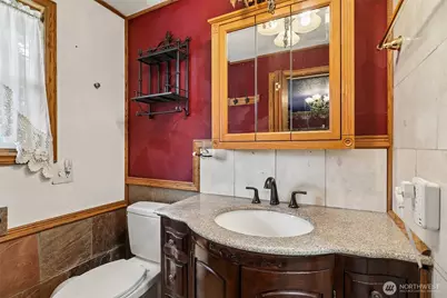 9635 NE 129th Place, Kirkland, WA 98034 - Photo 13