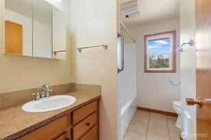 241 Buland Dr, Castle Rock, WA 98611 - Photo 25