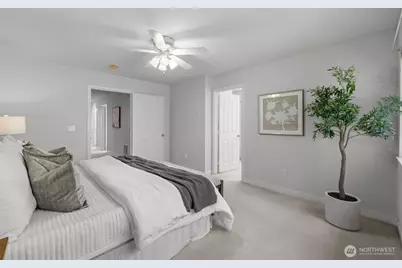 6748 161st Avenue SE #A, Bellevue, WA 98006 - Photo 13