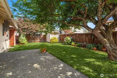 8215 49th Avenue NE, Marysville, WA 98270 - Photo 21