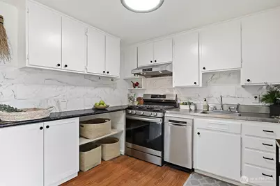17211 5th Avenue NE, Shoreline, WA 98155 - Photo 11