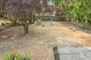 17211 5th Ave NE, Shoreline, WA 98155 - Photo 19