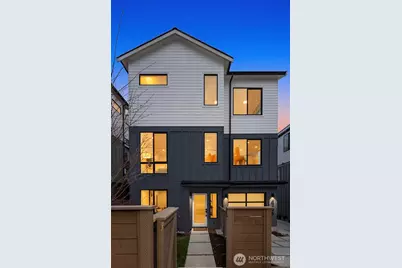 4407 2nd Avenue NE, Seattle, WA 98105 - Photo 1
