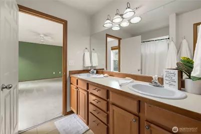 1186 NW Kathleen Drive, Oak Harbor, WA 98277 - Photo 25