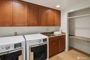 4817 Lake Washington Blvd NE, Kirkland, WA 98033 - Photo 35