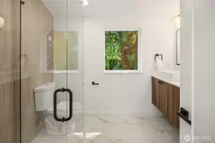 3847 NE 88th St, Seattle, WA 98115 - Photo 9