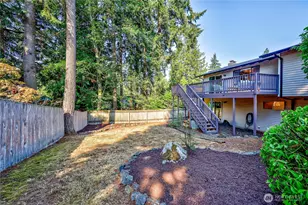 2321 NE Eton Ln, Bremerton, WA 98311 - Photo 37