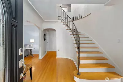 324 N Yakima Avenue, Tacoma, WA 98403 - Photo 3