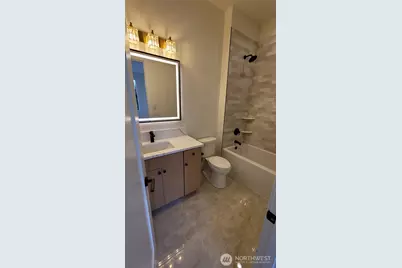 16906 NE 14th Street, Bellevue, WA 98008 - Photo 27