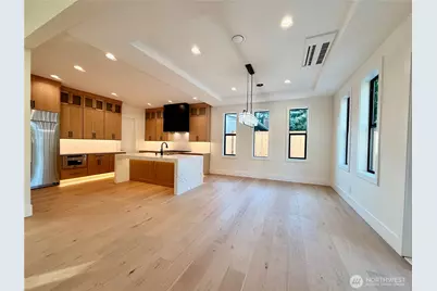 16906 NE 14th Street, Bellevue, WA 98008 - Photo 11