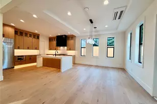 16906 NE 14th St, Bellevue, WA 98008 - Photo 11