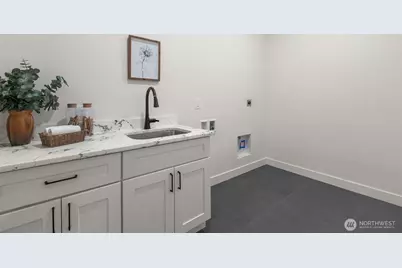 15815 47th Avenue S, Tukwila, WA 98188 - Photo 21