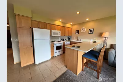 100 Lake Chelan Shores Drive #16-34C, Chelan, WA 98816 - Photo 9