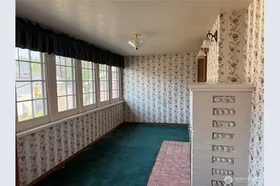 1814 Douglas Street, Mount Vernon, WA 98273 - Photo 7