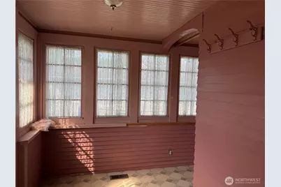 1814 Douglas Street, Mount Vernon, WA 98273 - Photo 5