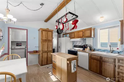 1200 Lincoln Street #190, Bellingham, WA 98229 - Photo 9