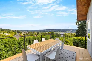 5682 NE 180th St, Kenmore, WA 98028 - Photo 3