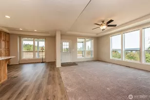 268646 Hwy 101, Sequim, WA 98382 - Photo 11