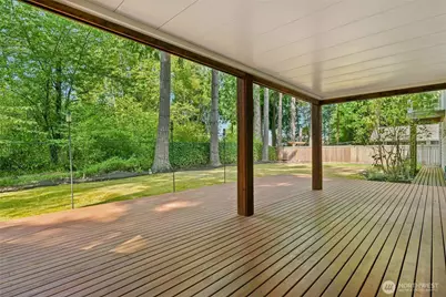 2531 Sahalee Drive W, Sammamish, WA 98074 - Photo 27