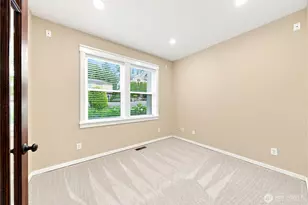 451 211th Ave NE, Sammamish, WA 98074 - Photo 15