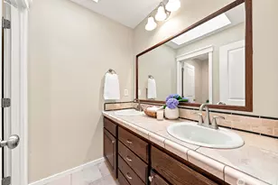 451 211th Ave NE, Sammamish, WA 98074 - Photo 23