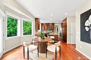 451 211th Ave NE, Sammamish, WA 98074 - Photo 11