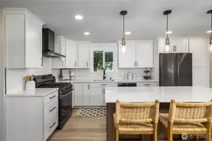 323 W King Tut Rd, Bellingham, WA 98226 - Photo 5