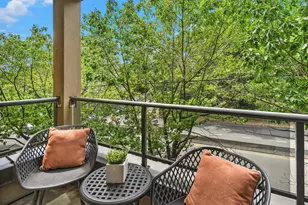 1000 Aurora Ave N, Seattle, WA 98109 - Photo 17