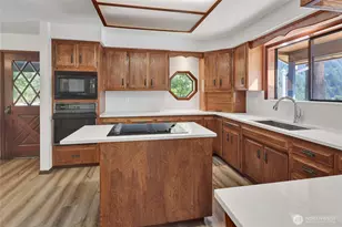 685 N Chuckanut Dr, Bellingham, WA 98229 - Photo 17